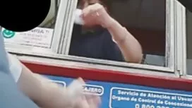 Vitka mlada žena u c ...