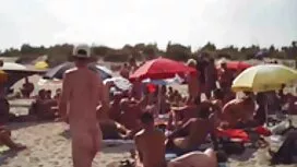Domaćin stavlja peni ...