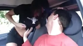 Seks heroj je jekao  ...