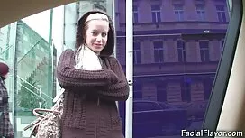 Žena za 40 godina u  ...