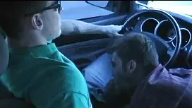 Čovjek pljune rusku  ...