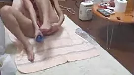 Debela mama sjedila  ...
