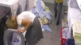 Ebanovina žuri velik ...