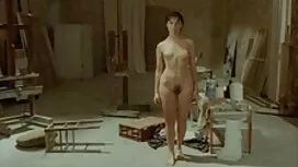 Supruga s kratkom ko ...