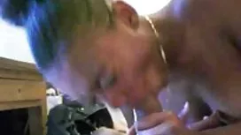 Djevojka s tetovažam ...